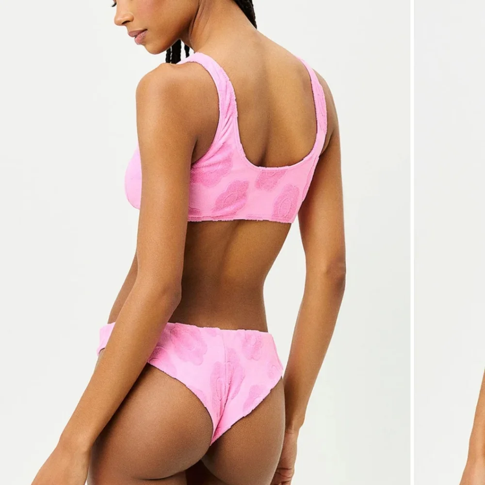 Frankies Bikinis pink swimsuit size xs